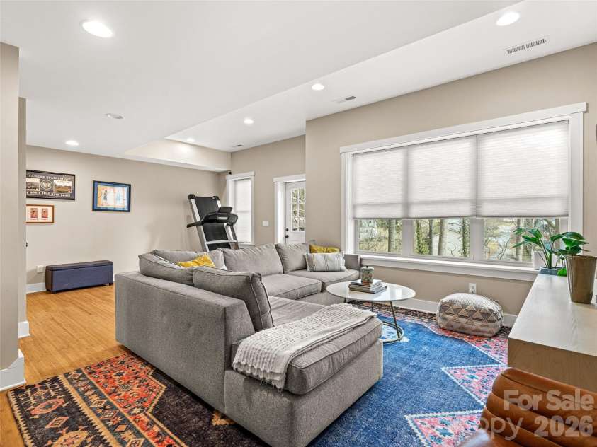 190 Virginia Avenue, Asheville, NC 28806.  MLS# CAR4342221, YatesRealty ID 2030. 