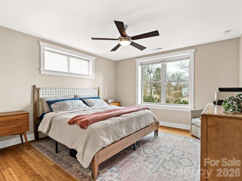 190 Virginia Avenue, Asheville, NC 28806.  MLS# CAR4342221, YatesRealty ID 2030. 