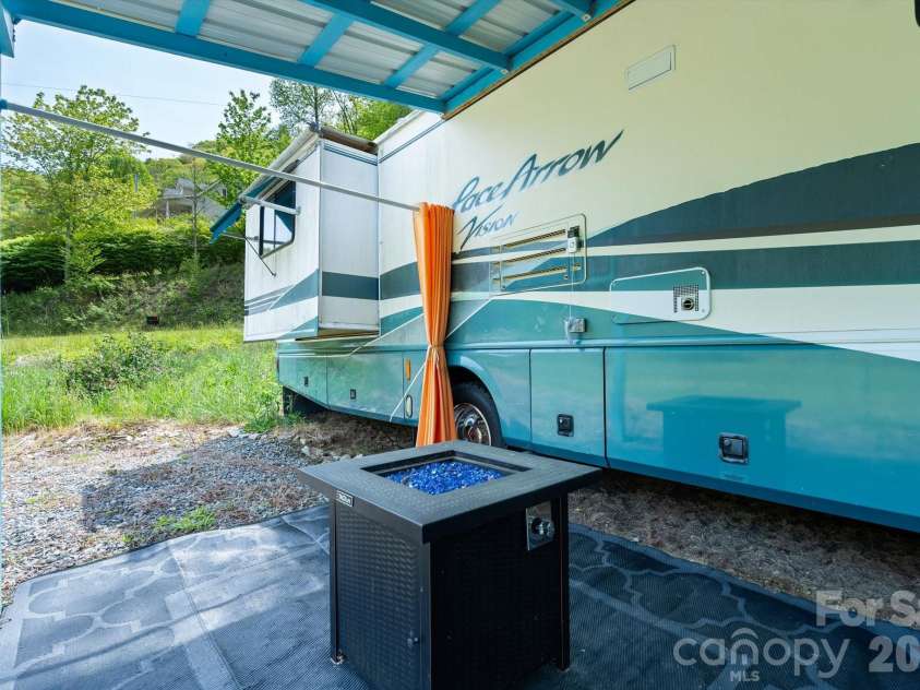 72 Amos Creek Road, Marshall, NC 28753.  MLS# CAR4379561, YatesRealty ID 20302. 