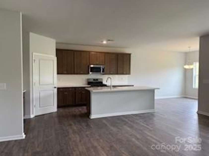 156 Ella Claire Drive, York, SC 29745.  MLS# CAR4270591, YatesRealty ID 20303. Kitchen area