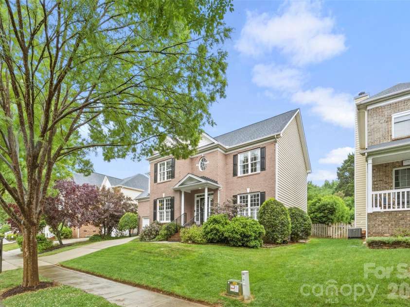14438 Harvington Drive, Huntersville, NC 28078.  MLS# CAR4379209, YatesRealty ID 20304. 