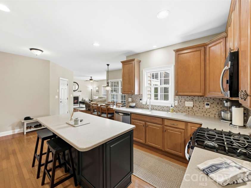 14438 Harvington Drive, Huntersville, NC 28078.  MLS# CAR4379209, YatesRealty ID 20304. 