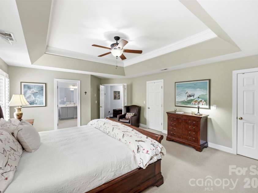 14438 Harvington Drive, Huntersville, NC 28078.  MLS# CAR4379209, YatesRealty ID 20304. 