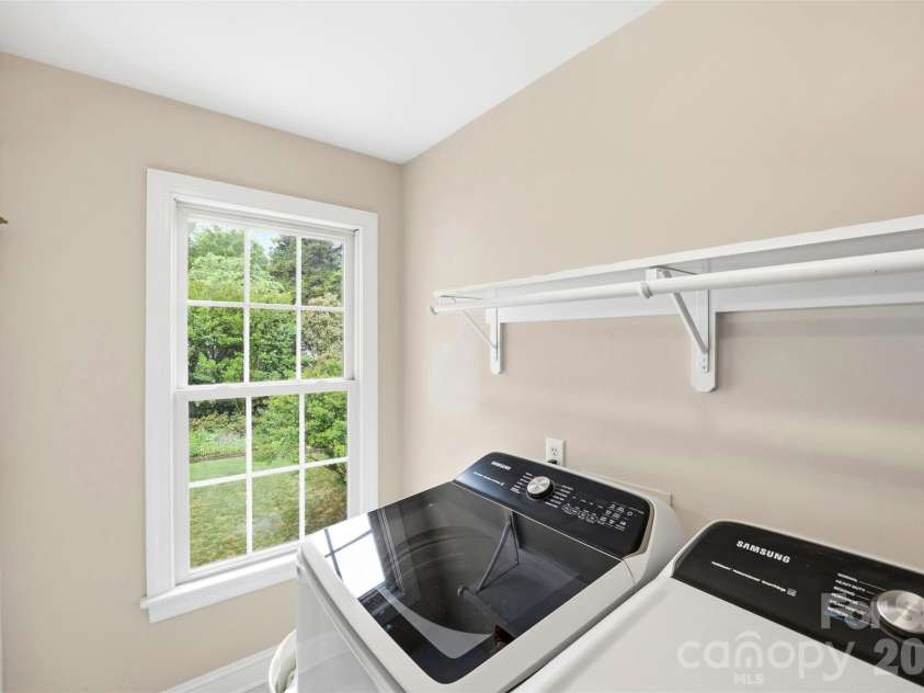 14438 Harvington Drive, Huntersville, NC 28078.  MLS# CAR4379209, YatesRealty ID 20304. 