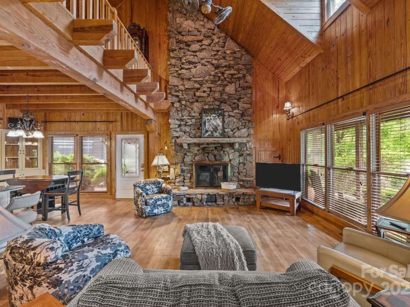 1433 Kern Carlton Road, Salisbury, NC 28146.  MLS# CAR4263758, YatesRealty ID 20307. Main level