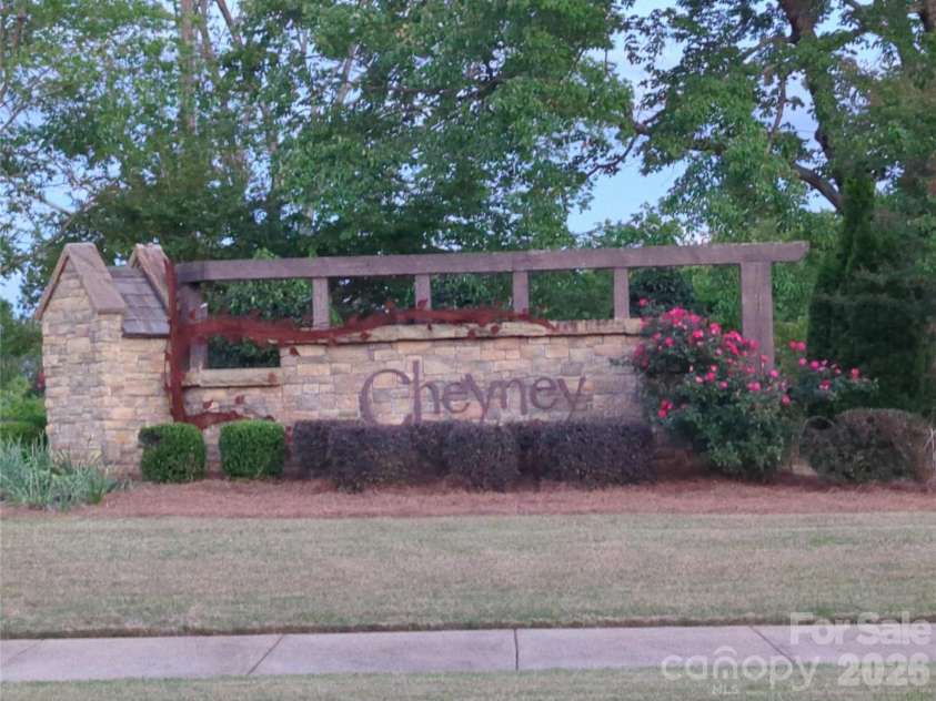 3206 Cheyney Park Drive, Charlotte, NC 28269.  MLS# CAR4378473, YatesRealty ID 20307. 