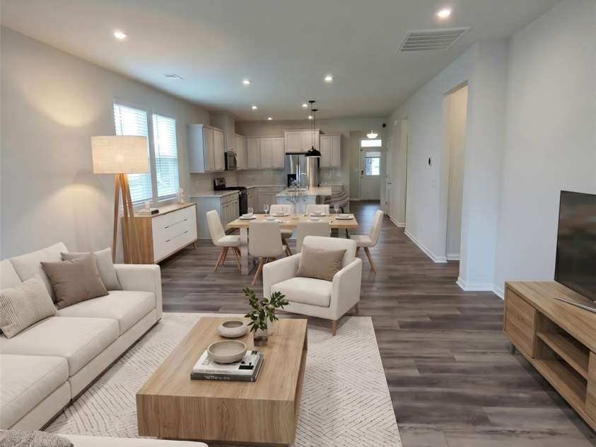 3206 Cheyney Park Drive, Charlotte, NC 28269.  MLS# CAR4378473, YatesRealty ID 20307. 