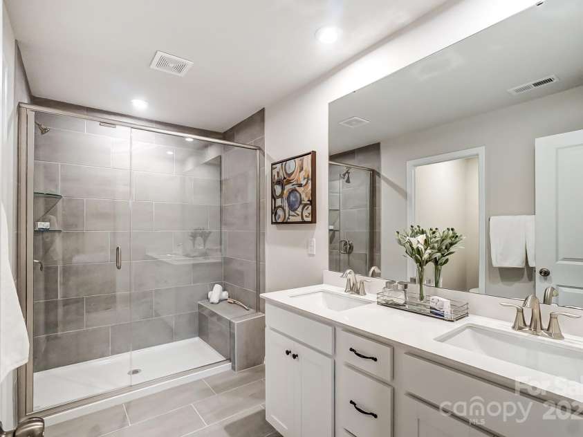 3848 Cheyney Park Drive, Charlotte, NC 28269.  MLS# CAR4257412, YatesRealty ID 20310. For representation purposes of floorplan only, actual homesite is under construction and design and structural options may vary