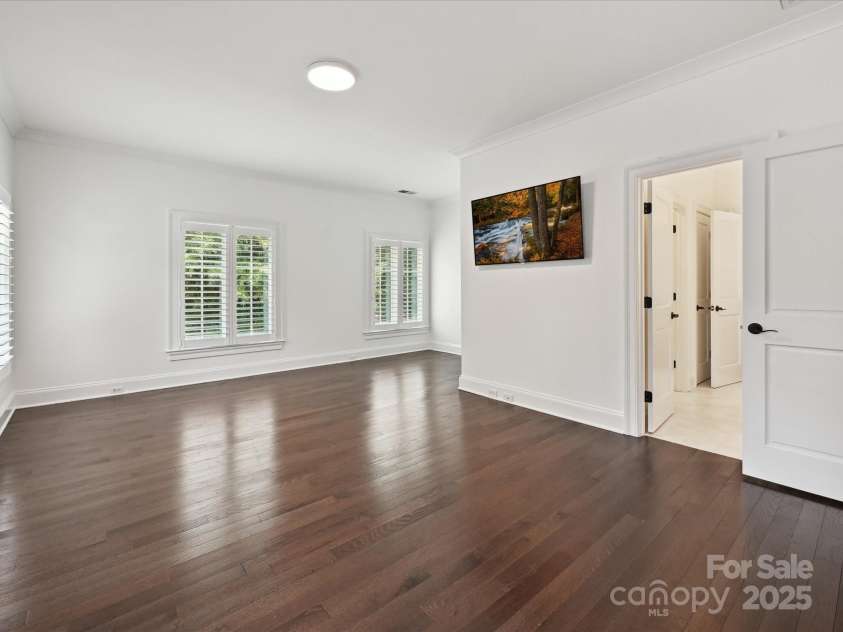 4300 Cameron Oaks Drive, Charlotte, NC 28211.  MLS# CAR4266983, YatesRealty ID 20312. Bedroom