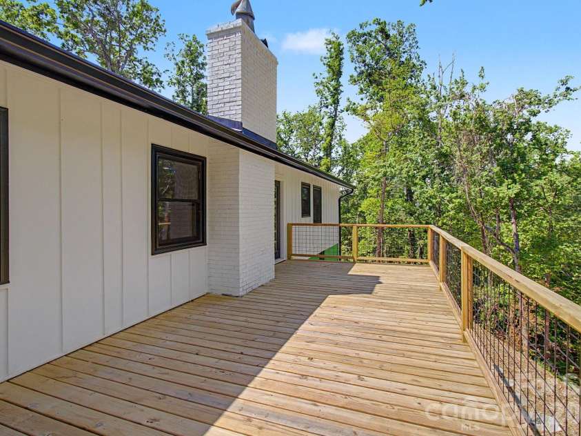 5 Kent Place, Asheville, NC 28804.  MLS# CAR4379895, YatesRealty ID 20313. Back Deck View