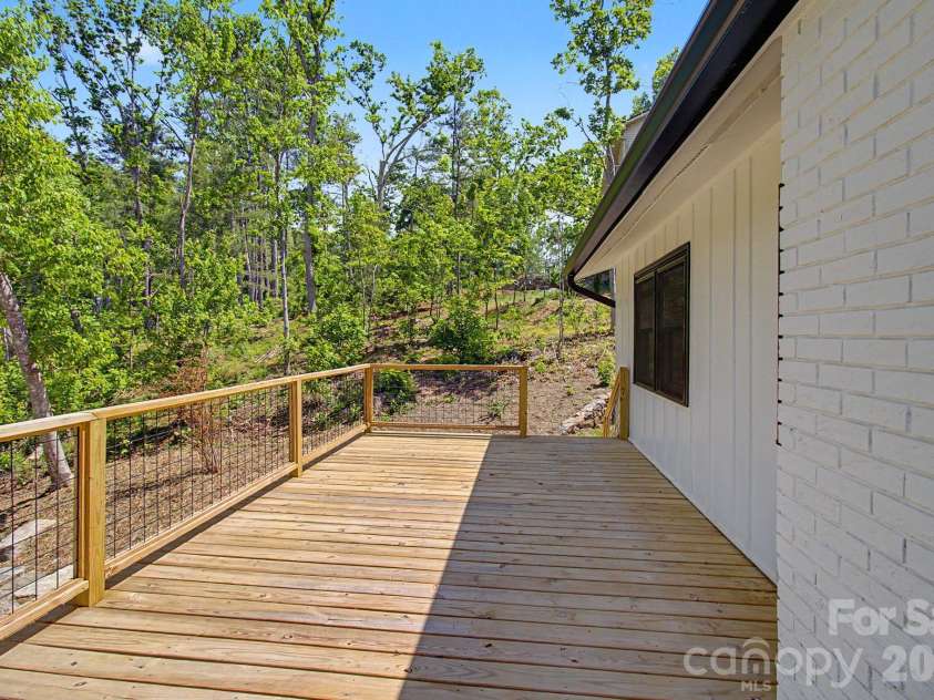 5 Kent Place, Asheville, NC 28804.  MLS# CAR4379895, YatesRealty ID 20313. Back Deck View to Back Yard Access