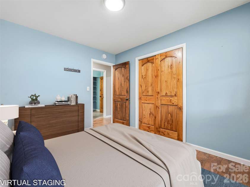 3 Mos Way, Candler, NC 28715.  MLS# CAR4378234, YatesRealty ID 20314. 