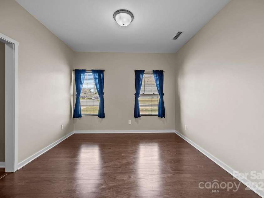 303 Landis Oak Way, Landis, NC 28088.  MLS# CAR4246908, YatesRealty ID 20314. 