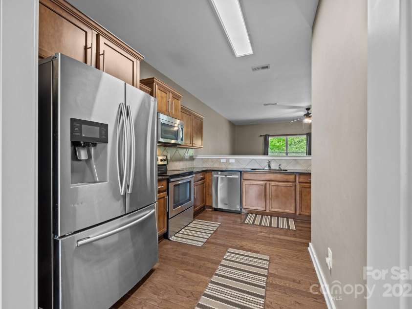 303 Landis Oak Way, Landis, NC 28088.  MLS# CAR4246908, YatesRealty ID 20314. 