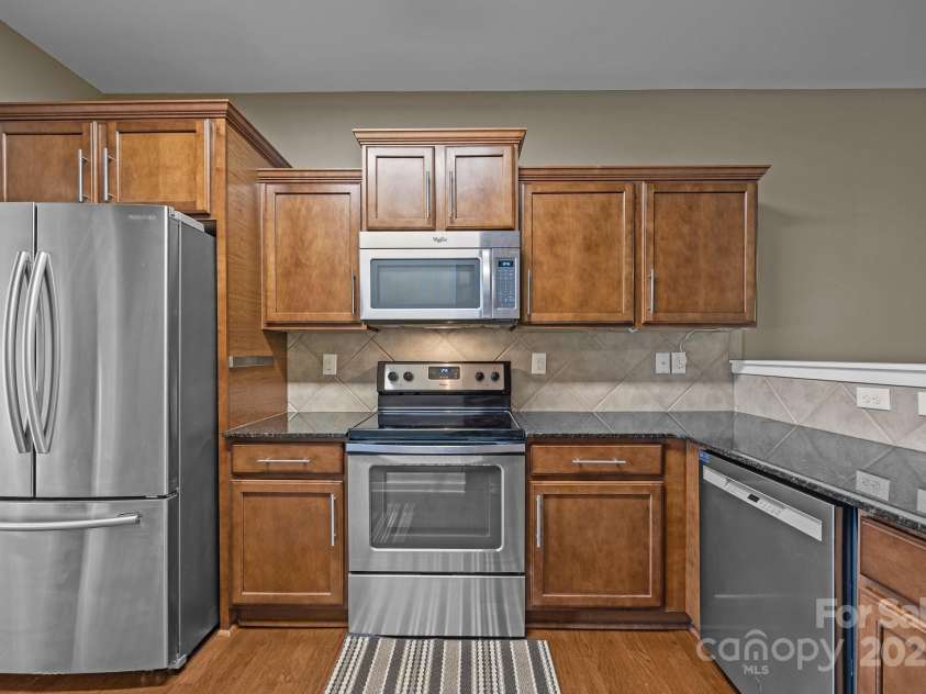 303 Landis Oak Way, Landis, NC 28088.  MLS# CAR4246908, YatesRealty ID 20314. 