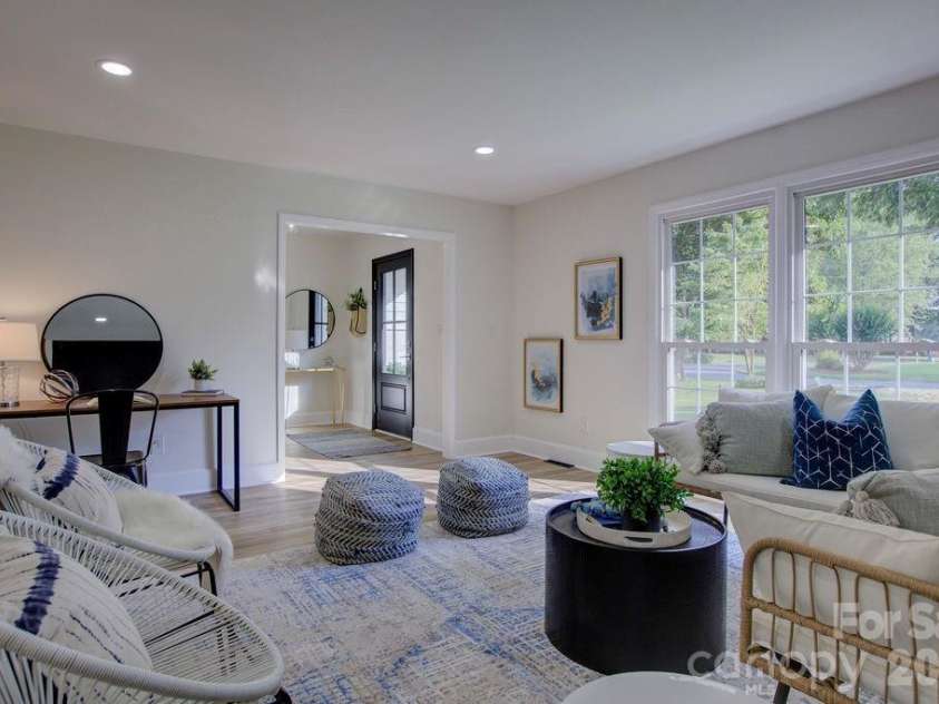 5900 Oakwielde Court, Mint Hill, NC 28227.  MLS# CAR4329157, YatesRealty ID 20315. 