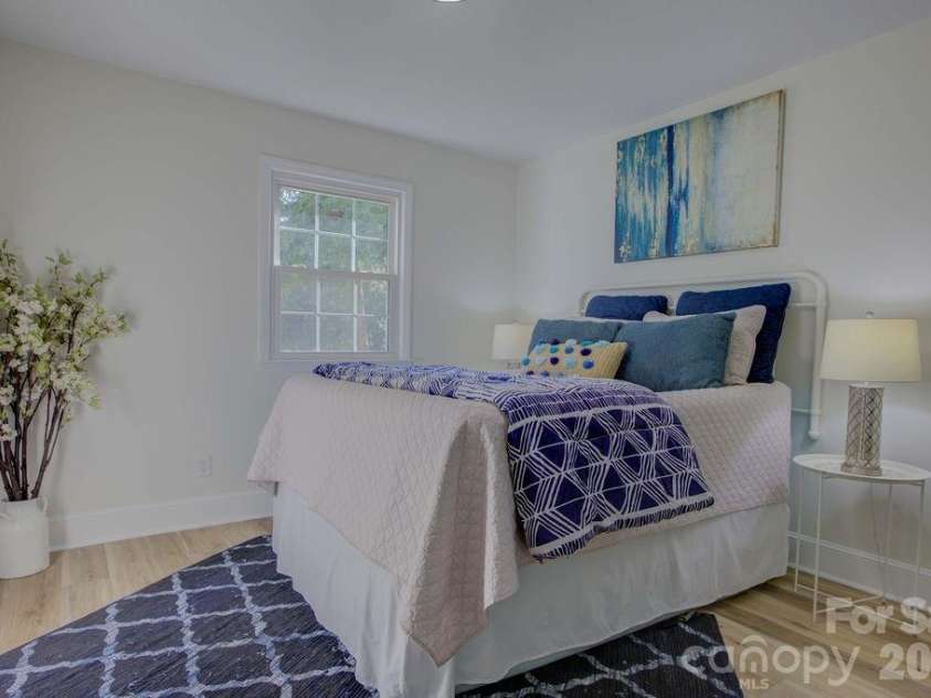 5900 Oakwielde Court, Mint Hill, NC 28227.  MLS# CAR4329157, YatesRealty ID 20315. 