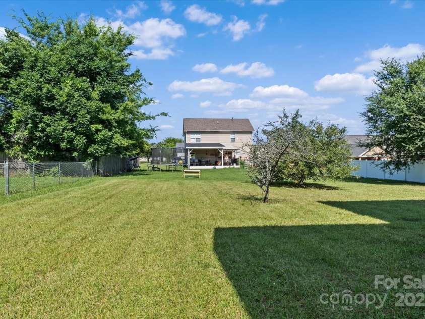 4111 Alexis Court, Concord, NC 28027.  MLS# CAR4269387, YatesRealty ID 20317. 