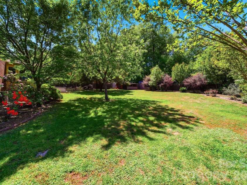513 Bost Road, Morganton, NC 28655.  MLS# CAR4371426, YatesRealty ID 20318. 
