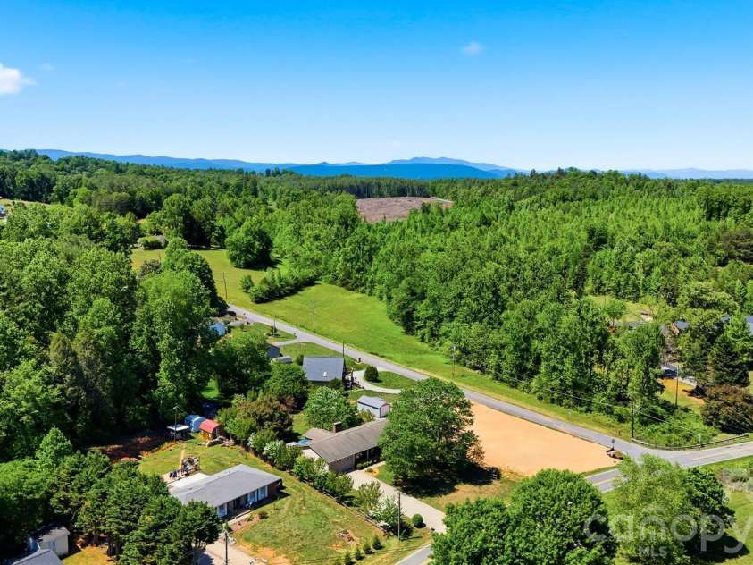 513 Bost Road, Morganton, NC 28655.  MLS# CAR4371426, YatesRealty ID 20318. 