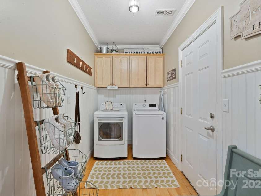 226 Duncan Estate Drive, Fletcher, NC 28732.  MLS# CAR4259177, YatesRealty ID 20319. 