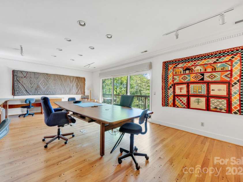 1412 Valmont Drive, Hendersonville, NC 28791.  MLS# CAR4258436, YatesRealty ID 2032. 