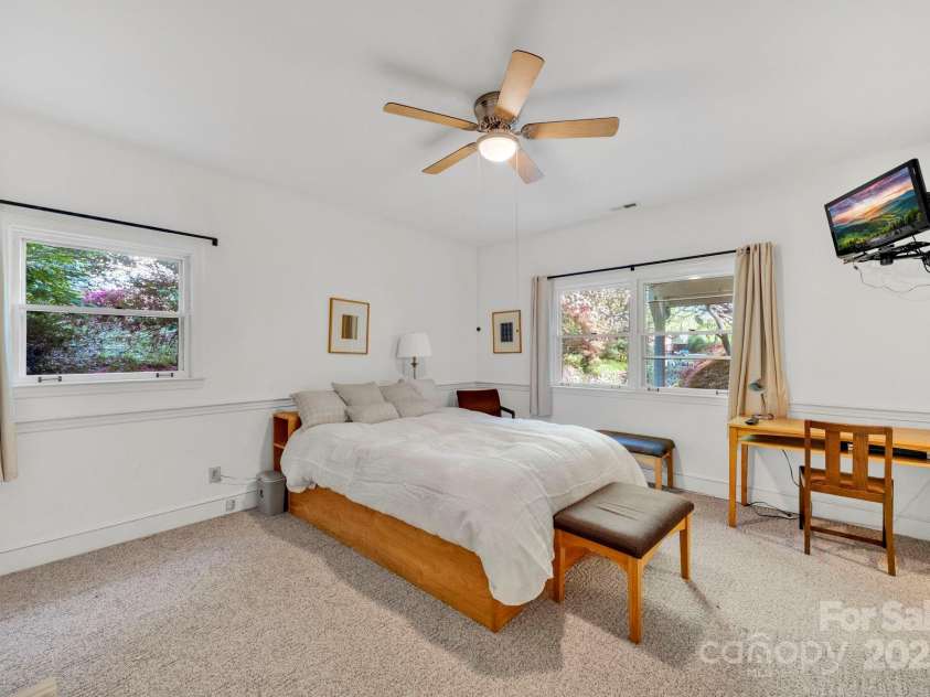 1412 Valmont Drive, Hendersonville, NC 28791.  MLS# CAR4258436, YatesRealty ID 2032. 