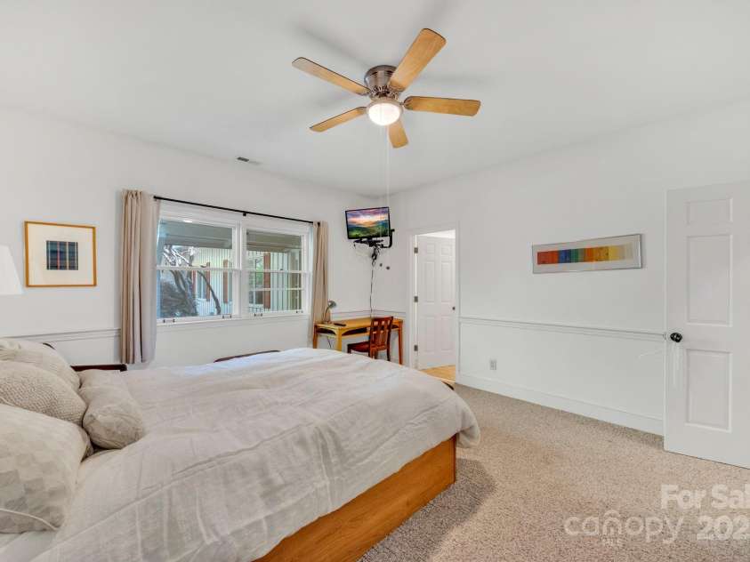 1412 Valmont Drive, Hendersonville, NC 28791.  MLS# CAR4258436, YatesRealty ID 2032. 