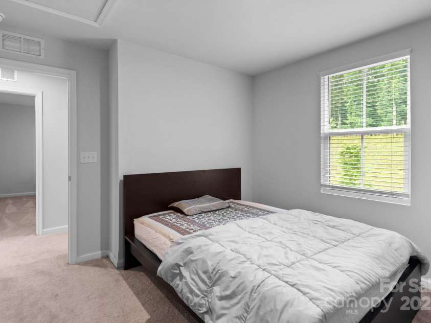 703 Pointe Andrews Drive, Concord, NC 28025.  MLS# CAR4256892, YatesRealty ID 20320. 