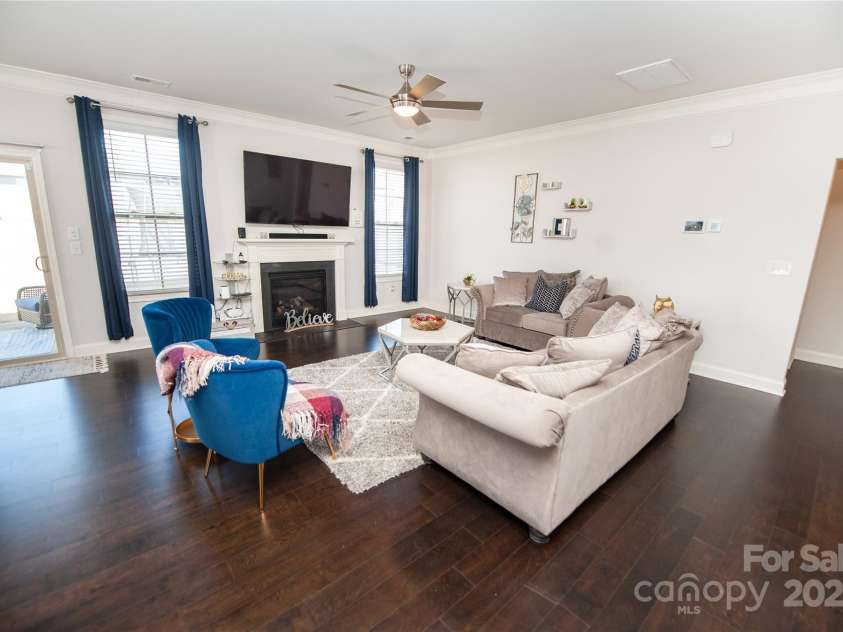 660 Highgarden Lane, Boiling Springs, SC 29316.  MLS# CAR4270781, YatesRealty ID 20321. 