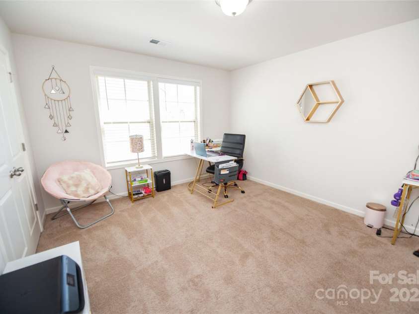 660 Highgarden Lane, Boiling Springs, SC 29316.  MLS# CAR4270781, YatesRealty ID 20321. 