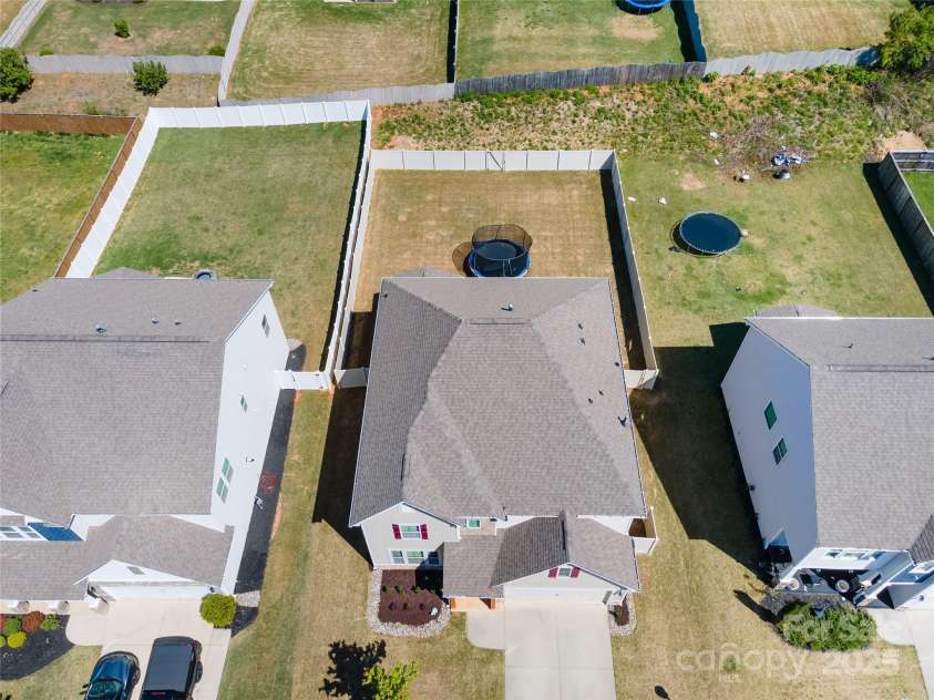 660 Highgarden Lane, Boiling Springs, SC 29316.  MLS# CAR4270781, YatesRealty ID 20321. 