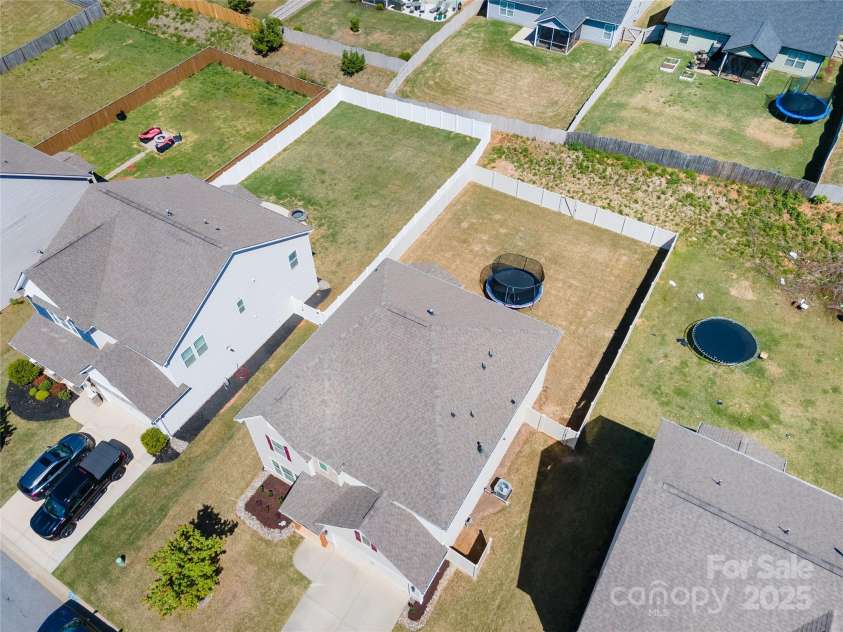 660 Highgarden Lane, Boiling Springs, SC 29316.  MLS# CAR4270781, YatesRealty ID 20321. 