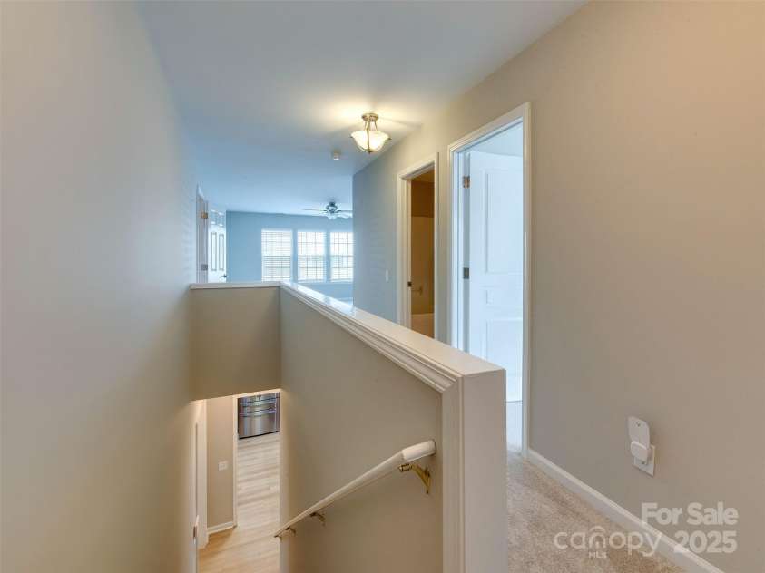 9607 Kestral Ridge Drive, Charlotte, NC 28269.  MLS# CAR4237682, YatesRealty ID 20323. 