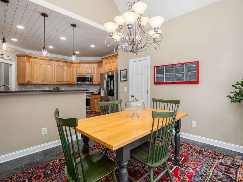 5029 Graystone Estates Drive, Belmont, NC 28012.  MLS# CAR4374658, YatesRealty ID 20325. 