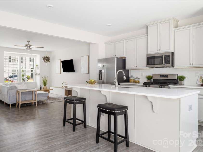 5008 Patton Drive, Gastonia, NC 28056.  MLS# CAR4283242, YatesRealty ID 20326. 