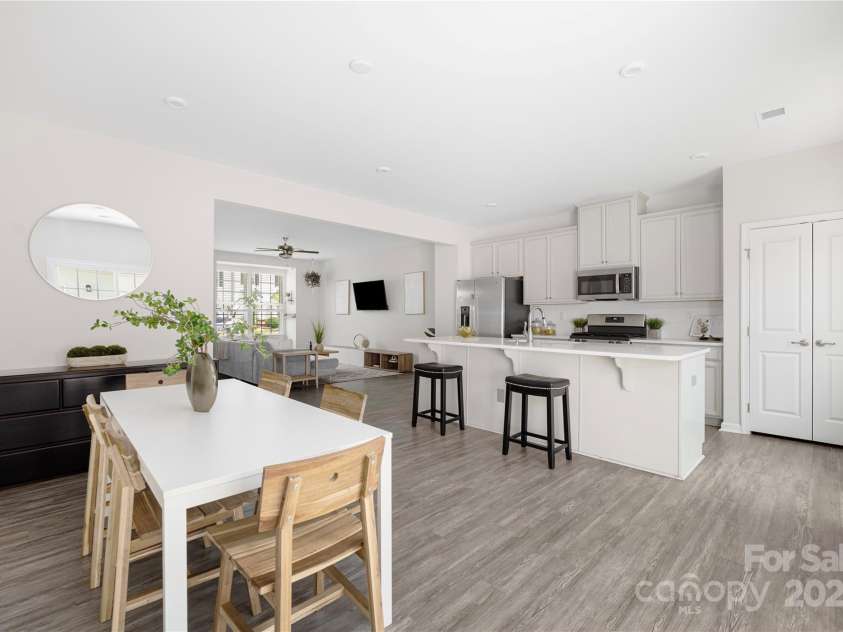 5008 Patton Drive, Gastonia, NC 28056.  MLS# CAR4283242, YatesRealty ID 20326. 