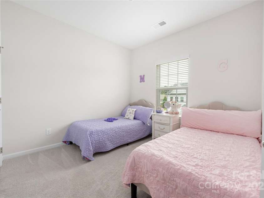 5008 Patton Drive, Gastonia, NC 28056.  MLS# CAR4283242, YatesRealty ID 20326. 