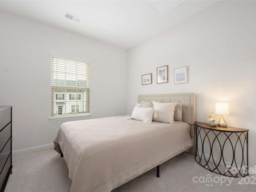 5008 Patton Drive, Gastonia, NC 28056.  MLS# CAR4283242, YatesRealty ID 20326. 