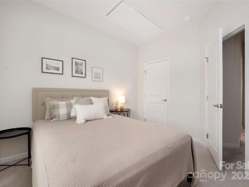 5008 Patton Drive, Gastonia, NC 28056.  MLS# CAR4283242, YatesRealty ID 20326. 