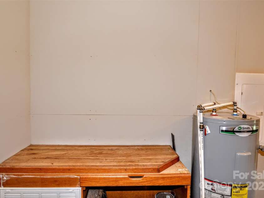 14335 Saint Johns Drive, Stanfield, NC 28163.  MLS# CAR4263041, YatesRealty ID 20327. 