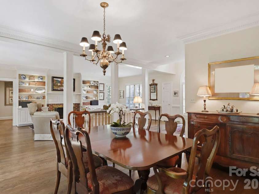 4145 Moorland Drive, Charlotte, NC 28226.  MLS# CAR4370757, YatesRealty ID 20327. Dining Room 