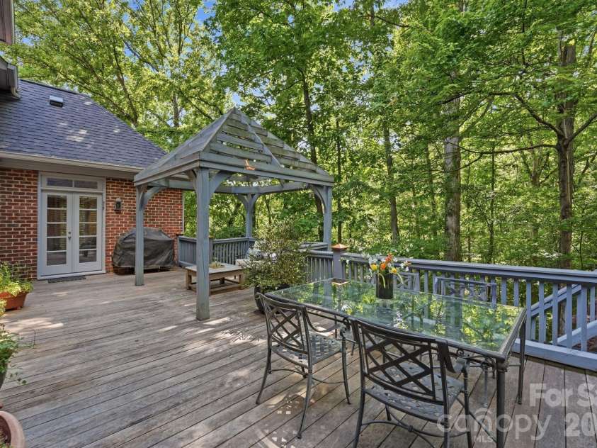 4145 Moorland Drive, Charlotte, NC 28226.  MLS# CAR4370757, YatesRealty ID 20327. Rear Deck 