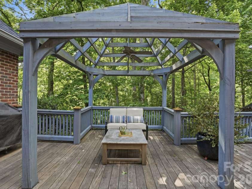 4145 Moorland Drive, Charlotte, NC 28226.  MLS# CAR4370757, YatesRealty ID 20327. Rear Deck 
