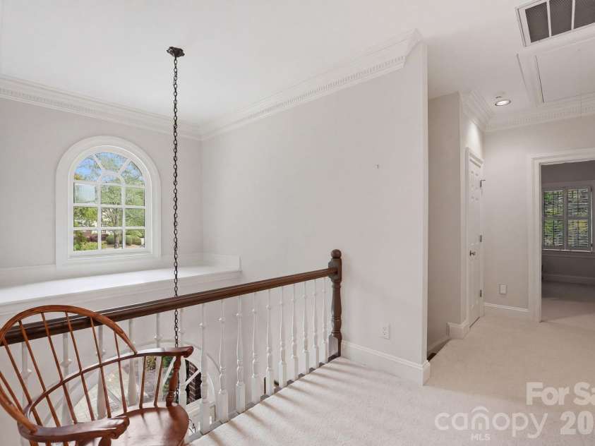 4145 Moorland Drive, Charlotte, NC 28226.  MLS# CAR4370757, YatesRealty ID 20327. Upper Hall 