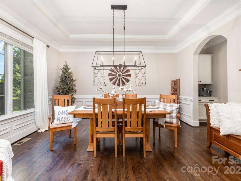 4005 Capullo Court, Matthews, NC 28104.  MLS# CAR4267499, YatesRealty ID 20329. 