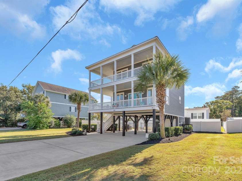 333 Calhoun Drive, Garden City, SC 29576.  MLS# CAR4176788, YatesRealty ID 2033. 