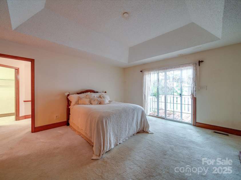 2721 Tara Drive, Monroe, NC 28112.  MLS# CAR4251045, YatesRealty ID 20331. 