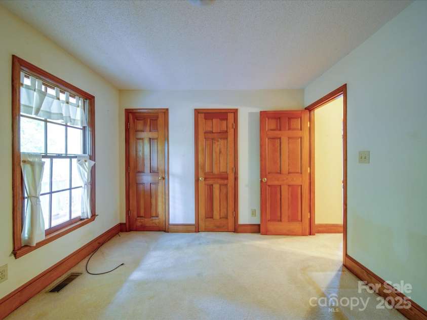 2721 Tara Drive, Monroe, NC 28112.  MLS# CAR4251045, YatesRealty ID 20331. 