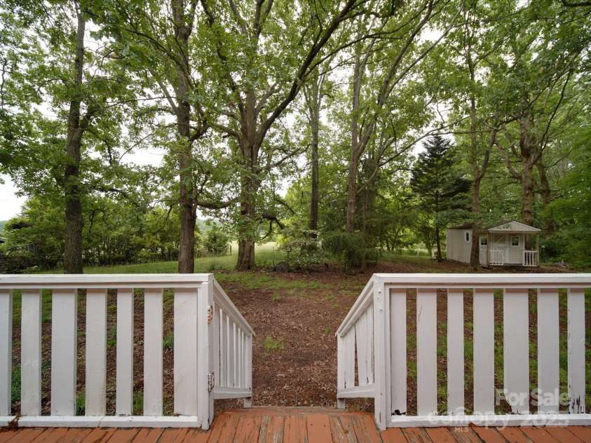 2721 Tara Drive, Monroe, NC 28112.  MLS# CAR4251045, YatesRealty ID 20331. 